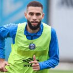 Wagner Leonardo em treino do Grêmio