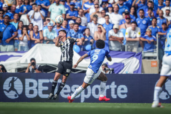 Saiba como assistir Cruzeiro x Atlético-MG AO VIVO pela 9ª rodada do Brasileirão 2025