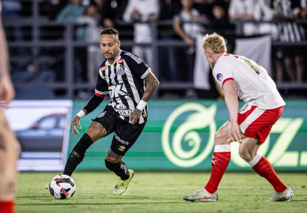 Neymar cobra atitude do Santos: “Tem que ter vergonha na cara” para sair da crise no Brasileirão