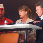 Travis Kelce, Taylor Swift e Wayne Gretzky - Foto: Divulgação/NHL.com
