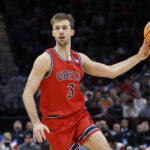 Augustas Marciulionis assinou com o Los Angeles Lakers depois de não ter sido draftado