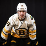 Uniformes de visitante do Boston Bruins para a temporada 2025-26