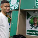 Andreas Pereira nas instalações do Palmeiras