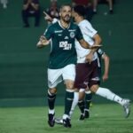 Momento da partida entre Goiás e Ferroviária, pelo 1º turno da Série B 2025