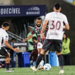 Momento do jogo entre Fluminense e Lanús, no Maracanã, pela Sul-Americana