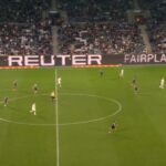 Lance do jogo entre Mönchengladbach e Frankfurt, pela Bundesliga - 27/09/2025