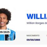 Willian com a camisa do Grêmio no BID da CBF
