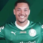 Vitor Roque, centroavante do Palmeiras