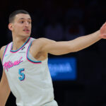 Nikola Jovic Miami Heat Extensão
