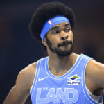 Mar 27, 2025; Cleveland, Ohio, USA; Cleveland Cavaliers center Jarrett Allen (31) in the first quarter against the San Antonio Spurs at Rocket Arena.
