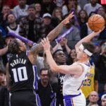 Lakers Kings Reaves Derozan Ed Szczepanski-Imagn Images