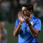 Abel Ferreira, técnico do Palmeiras, na beira do campo