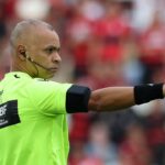 Árbitro Wilton Pereira Sampaio, de Goiás, que expulsou o lateral Piquerez ao final de Flamengo x Palmeiras