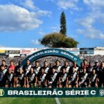Foto oficial da Ponte Preta antes do jogo decisivo com o Londrina - final da Série C, 25/10/2025