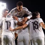 Jogadores do Real Madrid comemorando um gol