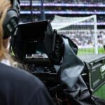 Câmera de TV em jogo do Tottenham - Spurs enfrentam o Chelsea neste sábado, 1º de novembro, pelo Campeonato Inglês
