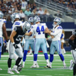 Onde assistir NFL Aug 26, 2023; Arlington, Texas, USA; Dallas Cowboys place kicker Brandon Aubrey (1) reacts after making a field goal during the second half against the Las Vegas Raiders at AT&T Stadium. Mandatory Credit: Kevin Jairaj-USA TODAY Sports