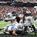 Texans Colts Oct 27, 2024; Houston, Texas, USA; Indianapolis Colts running back Jonathan Taylor (28) rushes for a touchdown against the Houston Texans in the second half at NRG Stadium. Mandatory Credit: Thomas Shea-Imagn Images