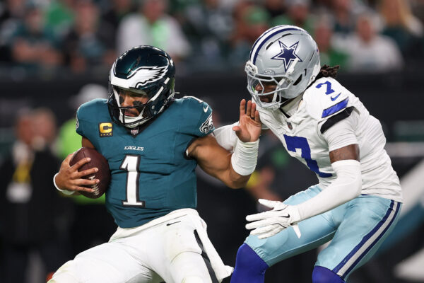 Onde assistir NFL: Eagles vs Cowboys (23/11)