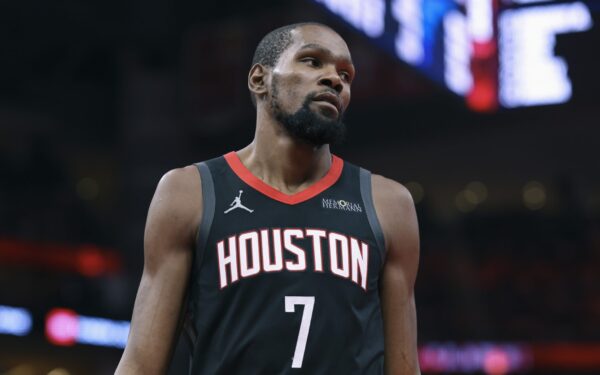Kevin Durant desfalca Rockets por motivos pessoais
