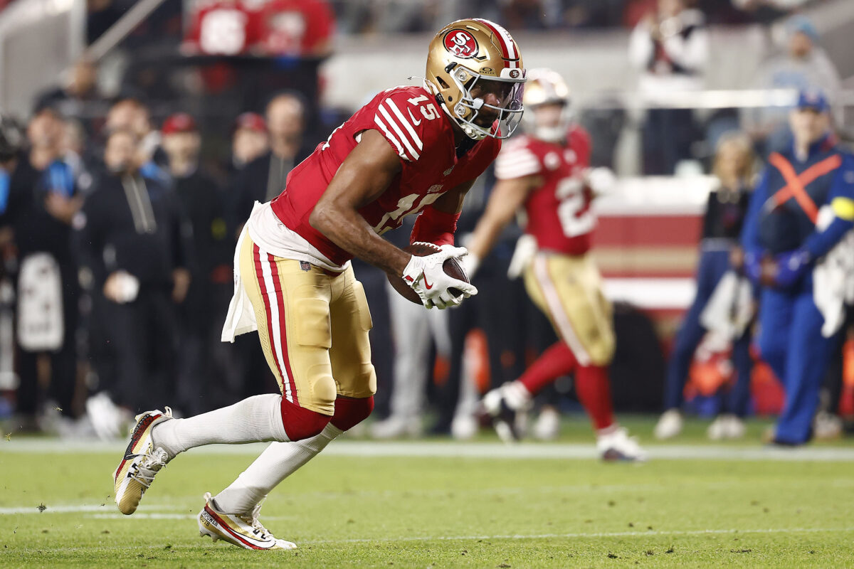 Nov 24, 2025; Santa Clara, California, USA; San Francisco 49ers wide receiver Jauan Jennings (15) makes a catch against the Carolina Panthers during the first half at Levi's Stadium. Mandatory Credit: Kelley L Cox-Imagn Images