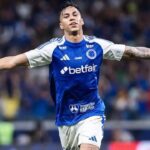 Atacante Kaio Jorge em campo pelo Cruzeiro