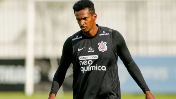J&ocirc; em treino do Corinthians no ano de 2022