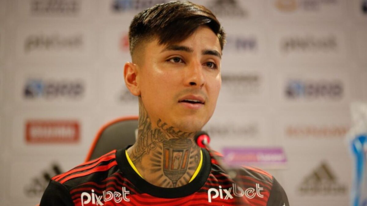 Volante chileno Erick Pulgar em entrevista como jogador do Flamengo