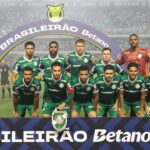 Time titular do Palmeiras que enfrentou o Santos em foto oficial - Brasileirão, Vila Belmiro, 16/11/2025