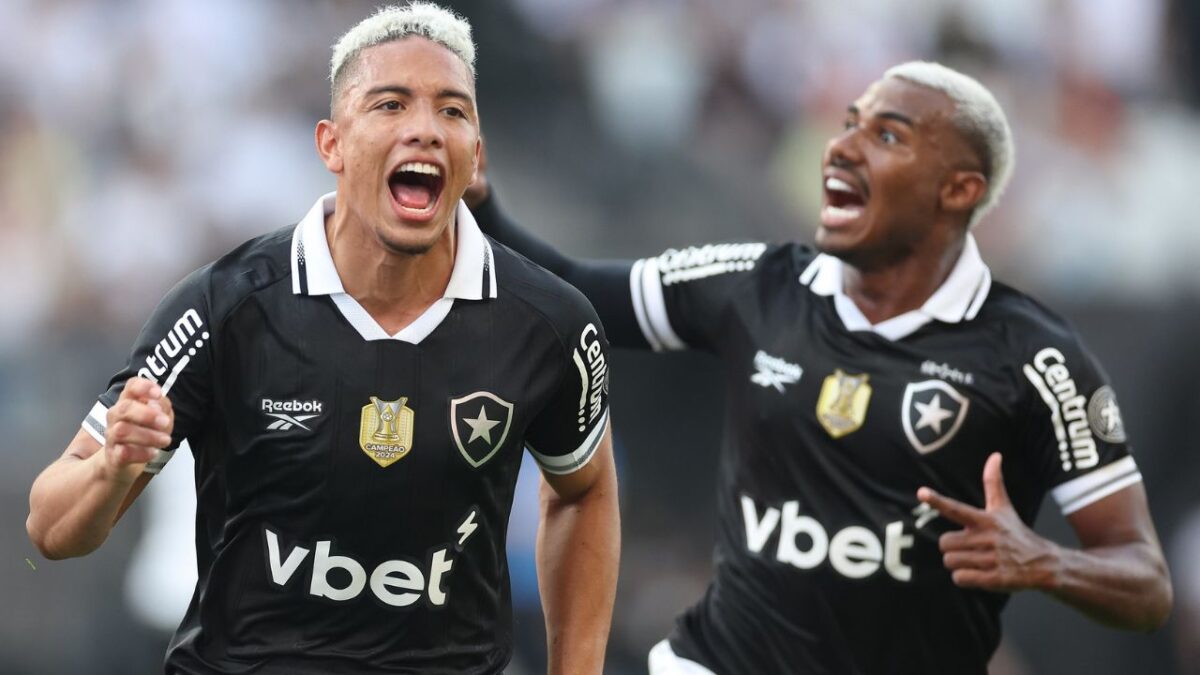 Jordan Barrera comemorando o seu gol em Corinthians x Botafogo - Brasileirão, Neo Química, 30/11/2025