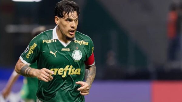 Zagueiro paraguaio Gustavo G&oacute;mez em jogo do Palmeiras