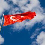 Bandeira da Turquia - futebol turco está com problemas de apostas esportivas com jogadores