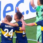Jogadores do Boca Juniors comemorando a vitória sobre o River Plate - Campeonato Argentino, La Bombonera, 09/11/2025