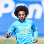 Meia-atacante Willian em treino do Grêmio