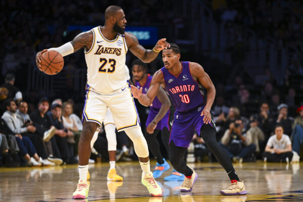 Onde assistir Lakers x Raptors pela NBA hoje (4/12/2025)