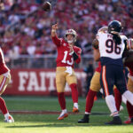 Onde assistir NFL Dec 8, 2024; Santa Clara, California, USA; San Francisco 49ers quarterback Brock Purdy (13) throws a pass for a first down against the Chicago Bears in the first quarter at Levi's Stadium. Mandatory Credit: Cary Edmondson-Imagn Images