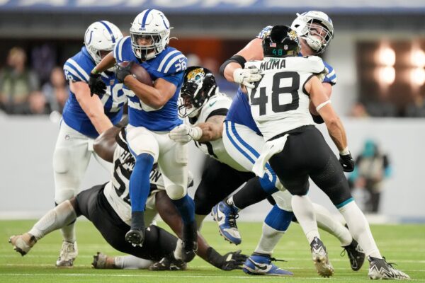 Onde assistir NFL: Colts vs Jaguars (7/12)
