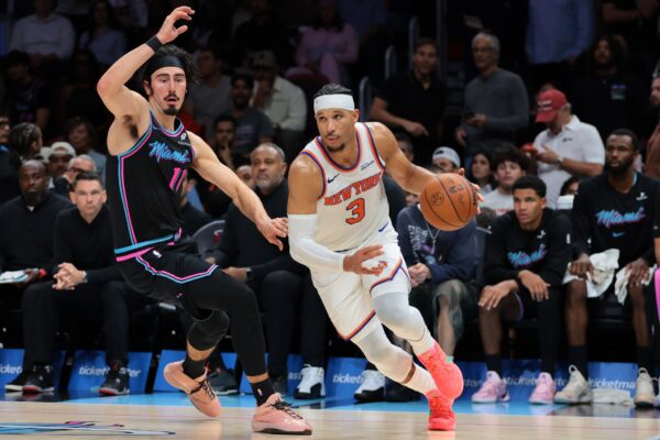 Onde assistir Knicks x Heat pela NBA hoje (21/12/2025)