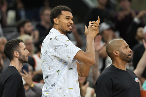 Wembanyama de volta na NBA Cup? Jornalista alerta para possibilidade