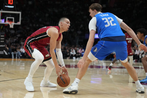 Onde assistir Heat x Mavericks pela NBA hoje (3/12/2025)