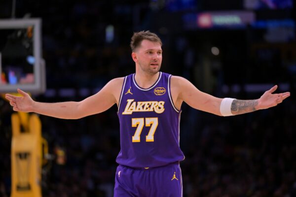 Luka Doncic admite não acompanhar outros times da NBA
