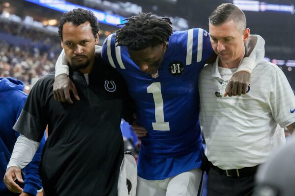 Sauce Gardner tem lesão na panturrilha e será avaliado semanalmente