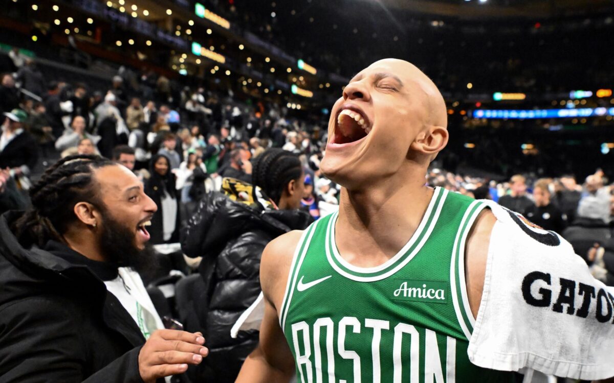 Jordan Walsh elogio Austin Reaves Celtics