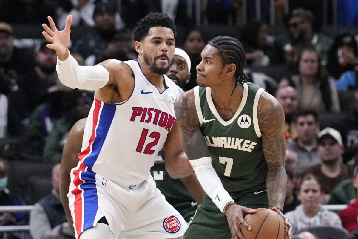Bucks-Pistons