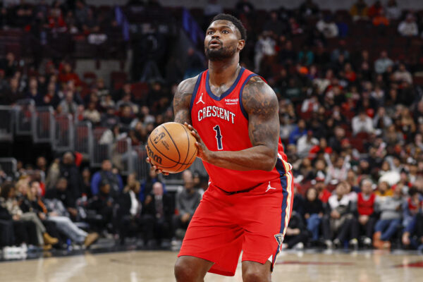 Zion Williamson não deve ser trocado, diz jornalista