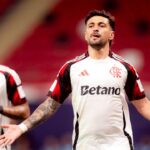 Arrascaeta comemorando o seu primeiro gol em Flamengo 2 x 1 Cruz Azul-MEX - Doha, Catar, 10/12/2025
