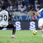 Zagueiro argentino Lucas Villalba em Cruzeiro 0 x 1 Corinthians - Jogo de ida da semifinal da Copa do Brasil, Mineirão, 10/12/2025