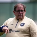 Guto Ferreira
