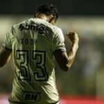 Atacante Rony em campo pelo Atlético-MG