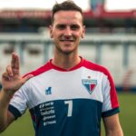 Meia argentino Thomás Pochettino em seu primeiro treino no Fortaleza, em 2023
